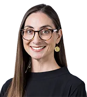 Stephanie Russo Krilov headshot