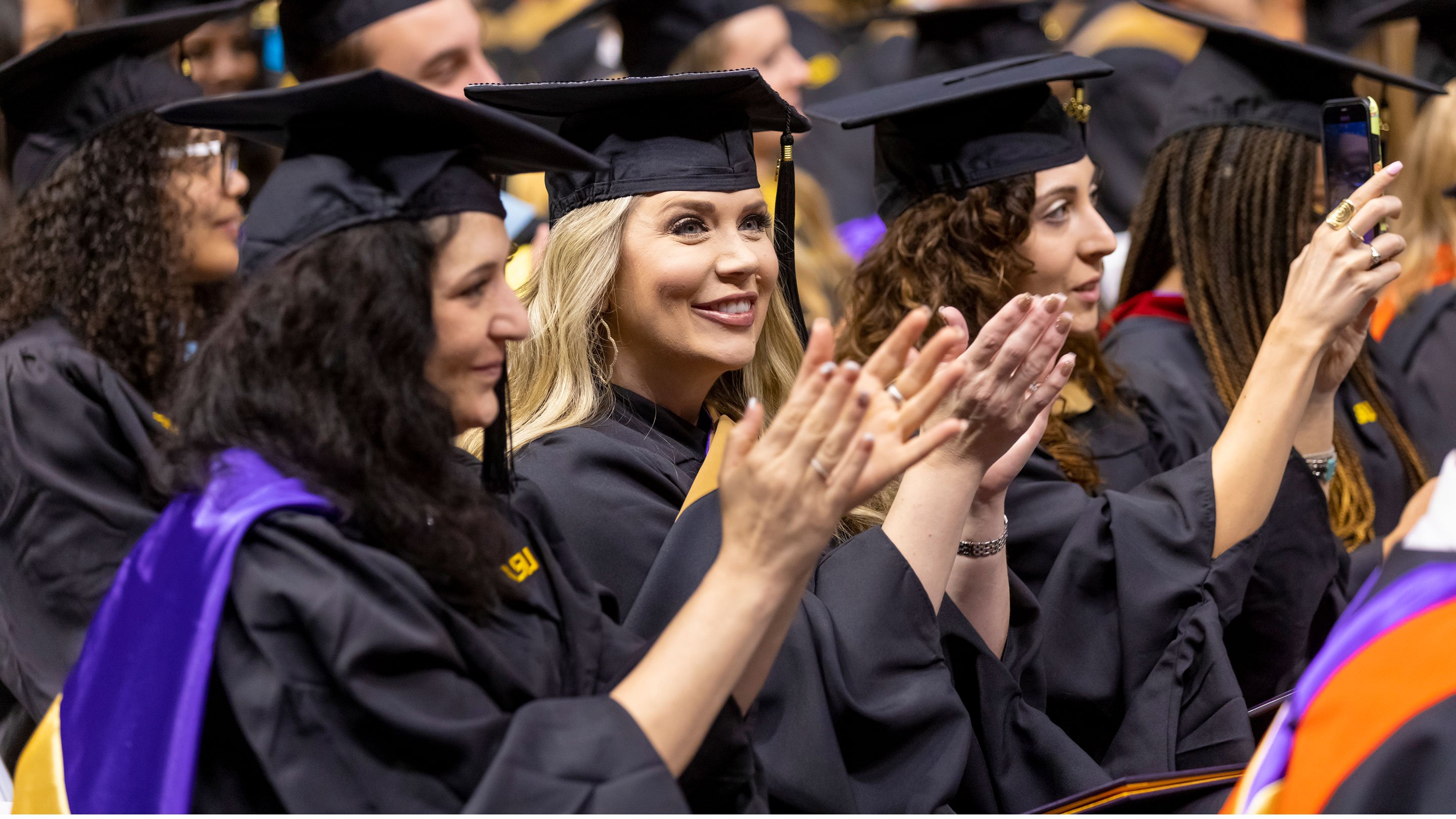 LSU Graduates clap